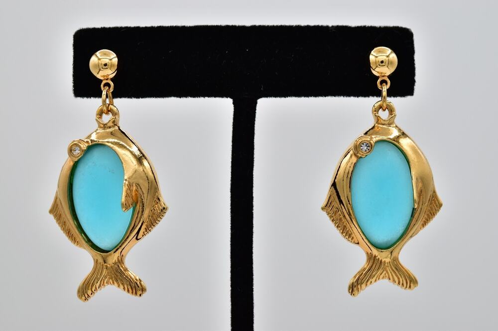 Avon Vintage Frosted Turquoise Blue Fish Earrings Gold Rhinestone Dangle BinAZ